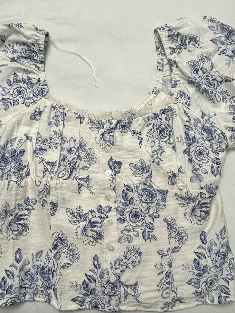 Floral Button-Front Women’s Top - Blue on White